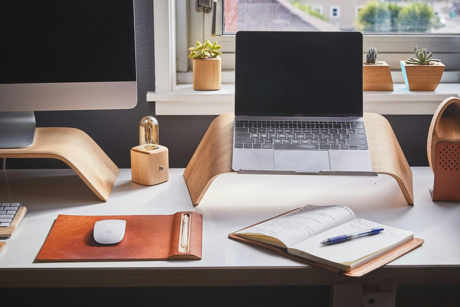 The future of work: How to successfully implement flexible working models and working from home – and what you need to pay attention to!